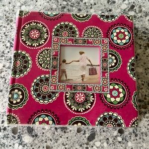 NWOT! Vera Bradley photo album